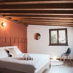 https://duplex-con-vista-e-terrazza-6-minuti-dal-bernina-express.it-lombardy.com